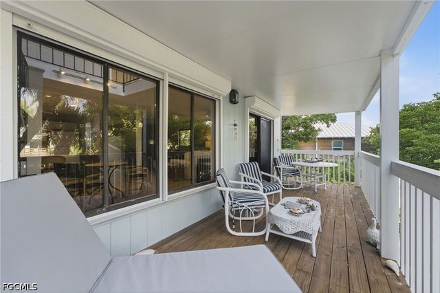 201 White Pelican DR, Upper Captiva, FL 33924