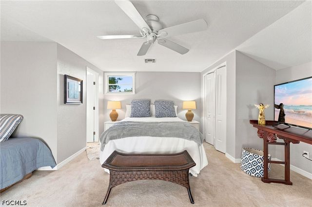 201 White Pelican DR, Upper Captiva, FL 33924