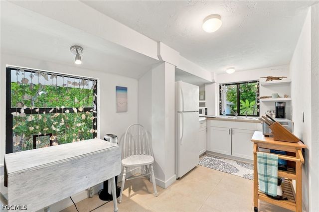 201 White Pelican DR, Upper Captiva, FL 33924