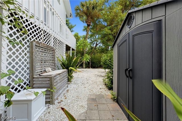 201 White Pelican DR, Upper Captiva, FL 33924