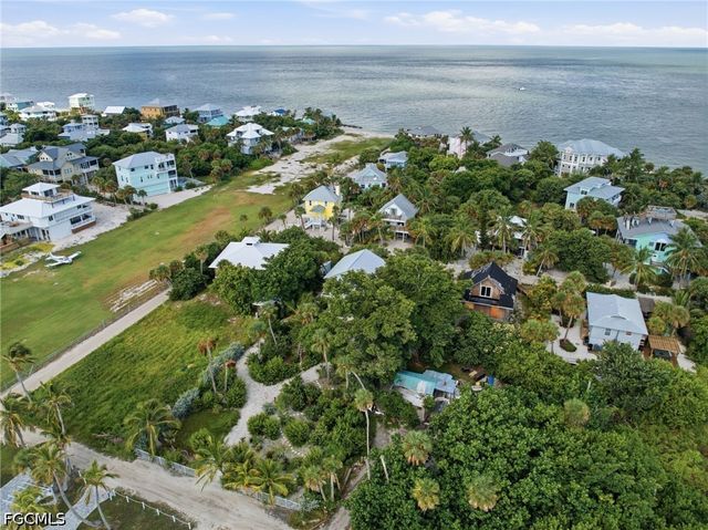 201 White Pelican DR, Upper Captiva, FL 33924