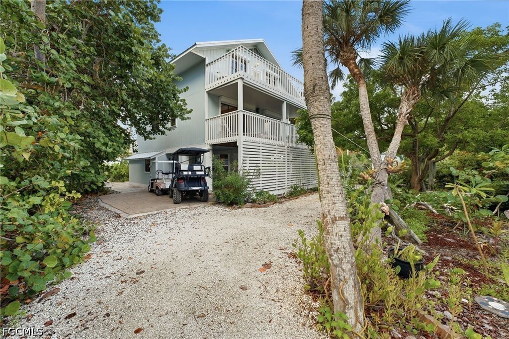 201 White Pelican DR, Upper Captiva, FL 33924