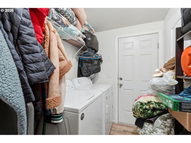 626 Sw PHILADELPHIA Way 176, Beaverton, OR 97006