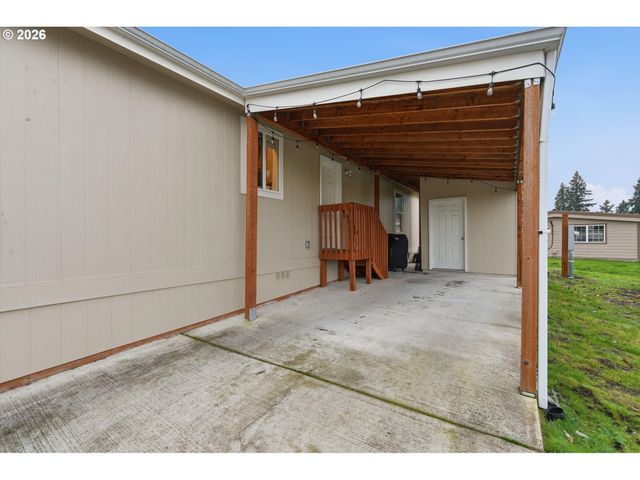 626 Sw PHILADELPHIA Way 176, Beaverton, OR 97006