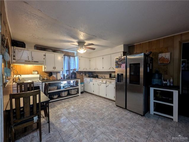 3005 Kalhua Street, Weslaco, TX 78599