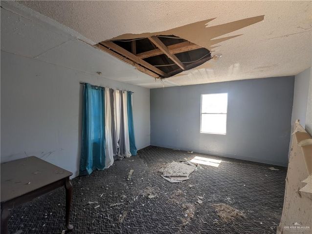 3005 Kalhua Street, Weslaco, TX 78599