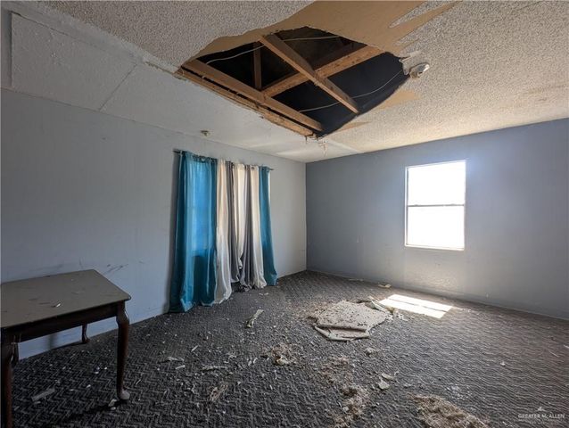 3005 Kalhua Street, Weslaco, TX 78599