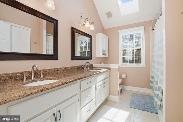 2840 W FOX CHASE CIR, Doylestown, PA 18902