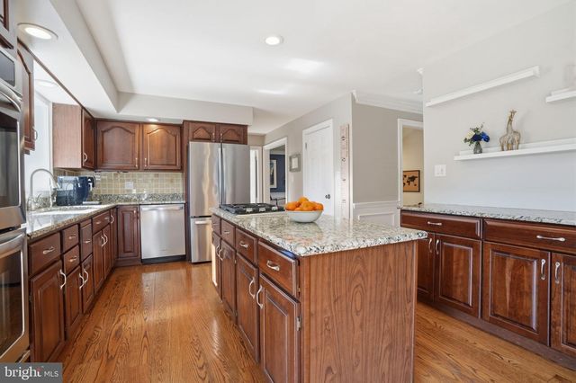 2840 W FOX CHASE CIR, Doylestown, PA 18902