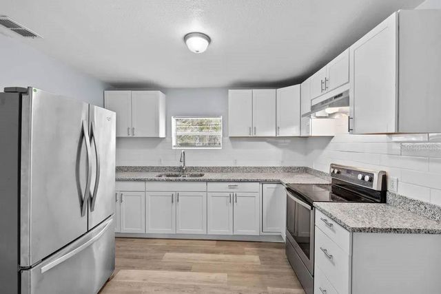 515 S CHARLESTON AVENUE, Fort Meade, FL 33841