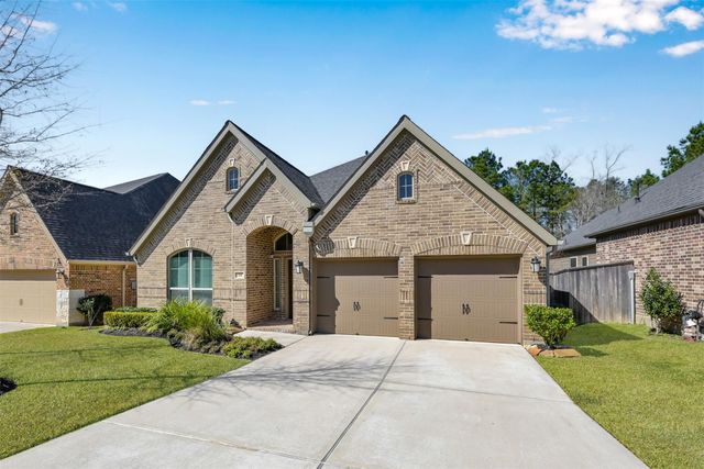 150 N Greatwood Glen Place, Montgomery, TX 77316