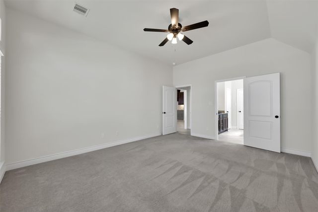 150 N Greatwood Glen Place, Montgomery, TX 77316