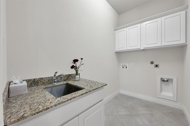 150 N Greatwood Glen Place, Montgomery, TX 77316