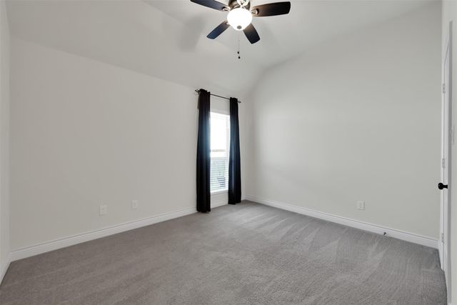 150 N Greatwood Glen Place, Montgomery, TX 77316