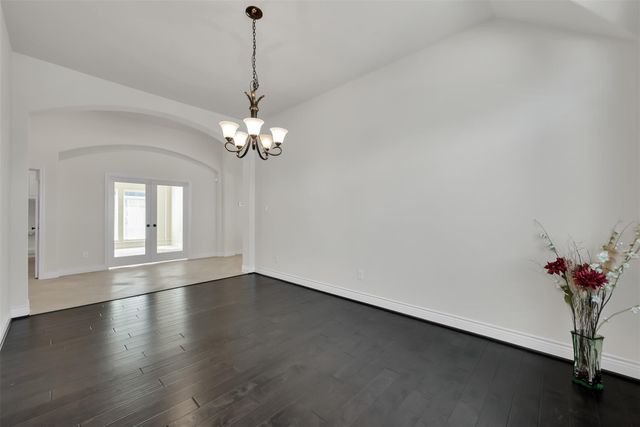 150 N Greatwood Glen Place, Montgomery, TX 77316