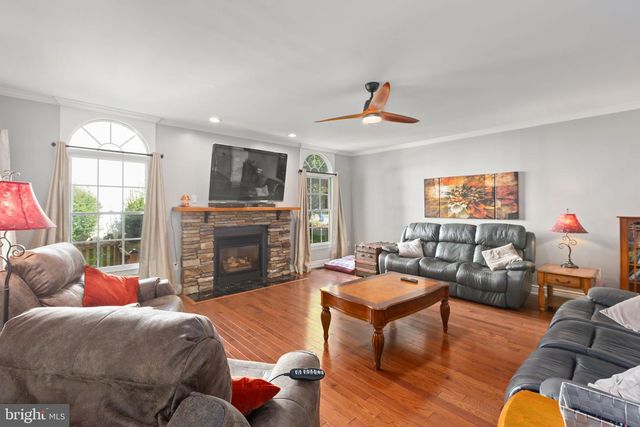 7 NORFOLK ST, Fredericksburg, VA 22406