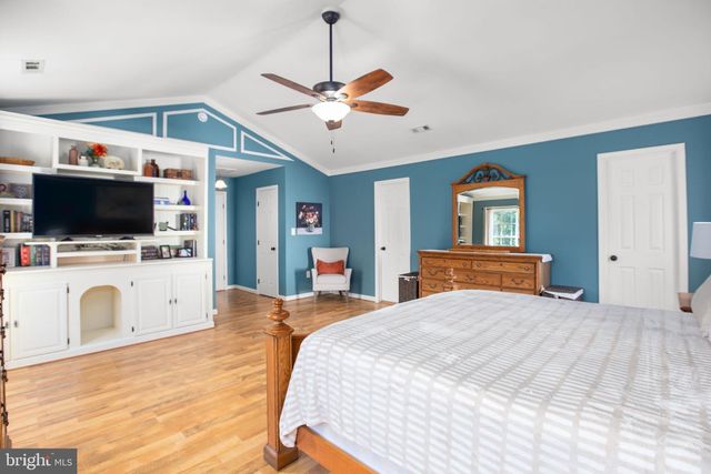 7 NORFOLK ST, Fredericksburg, VA 22406