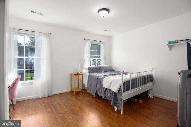 7 NORFOLK ST, Fredericksburg, VA 22406