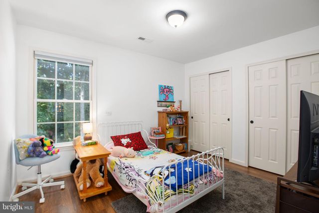 7 NORFOLK ST, Fredericksburg, VA 22406
