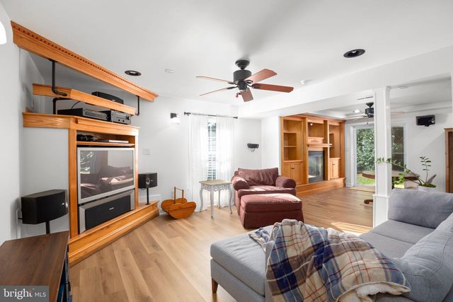7 NORFOLK ST, Fredericksburg, VA 22406