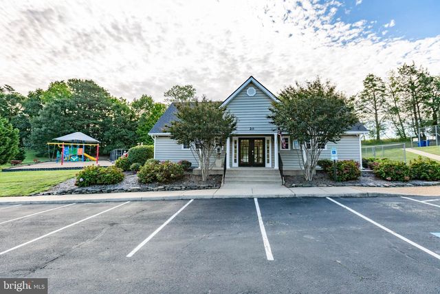 7 NORFOLK ST, Fredericksburg, VA 22406