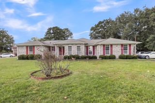 8556 Vistavia Road, North Charleston, SC 29406