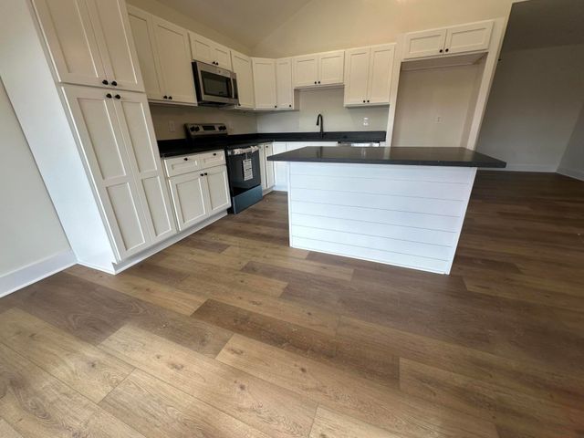 1914 Nostalgic Place, Frankfort, KY 40601