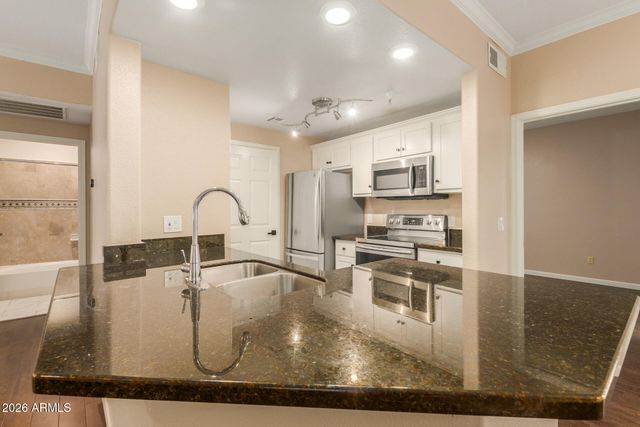 3236 E CHANDLER Boulevard 2088, Phoenix, AZ 85048