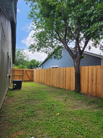 502 Burlwood CT, Round Rock, TX 78664