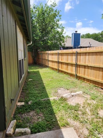 502 Burlwood CT, Round Rock, TX 78664