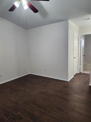 502 Burlwood CT, Round Rock, TX 78664