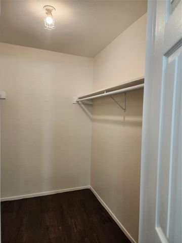 502 Burlwood CT, Round Rock, TX 78664
