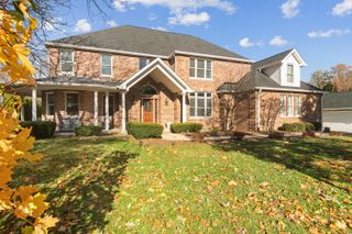 848 W Kenilworth Avenue, Palatine, IL 60067