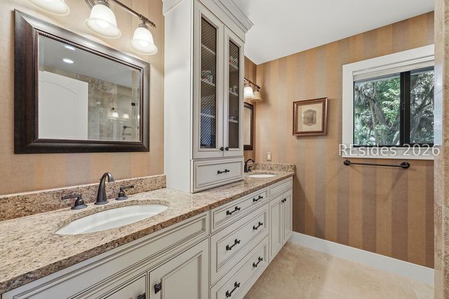 63 Shipyard Dr Apt 1806, Hilton Head Island, SC 29928