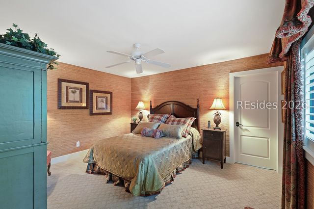 63 Shipyard Dr Apt 1806, Hilton Head Island, SC 29928