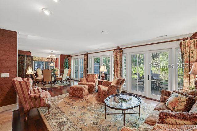 63 Shipyard Dr Apt 1806, Hilton Head Island, SC 29928