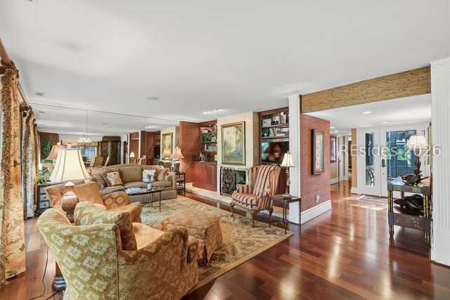 63 Shipyard Dr Apt 1806, Hilton Head Island, SC 29928