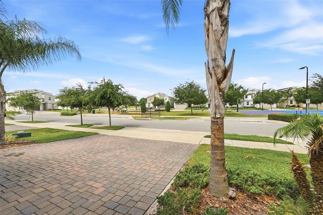 877 OCEAN COURSE AVENUE 877, Davenport, FL 33896
