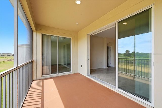 877 OCEAN COURSE AVENUE 877, Davenport, FL 33896