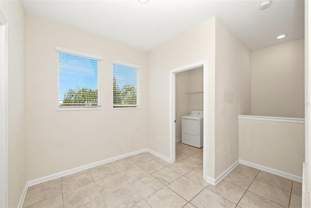 877 OCEAN COURSE AVENUE 877, Davenport, FL 33896