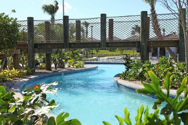 877 OCEAN COURSE AVENUE 877, Davenport, FL 33896