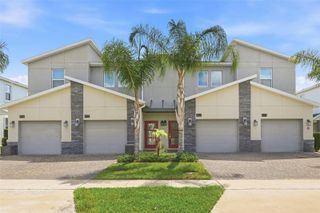 877 OCEAN COURSE AVENUE 877, Davenport, FL 33896