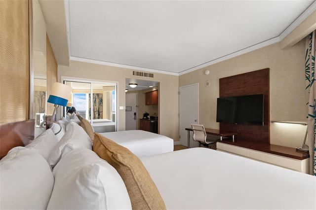 18001 Collins Avenue 2615, Sunny Isles Beach, FL 33160