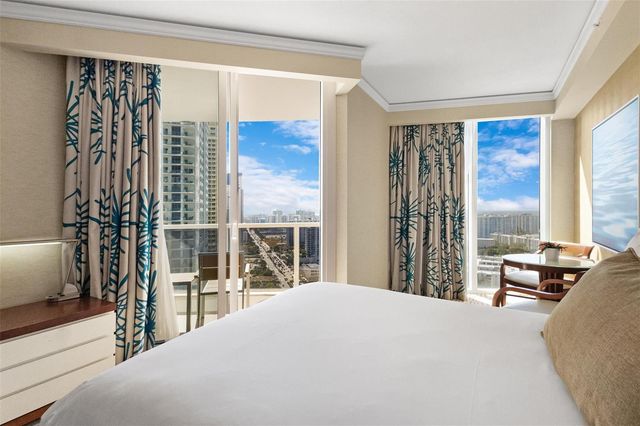 18001 Collins Avenue 2615, Sunny Isles Beach, FL 33160