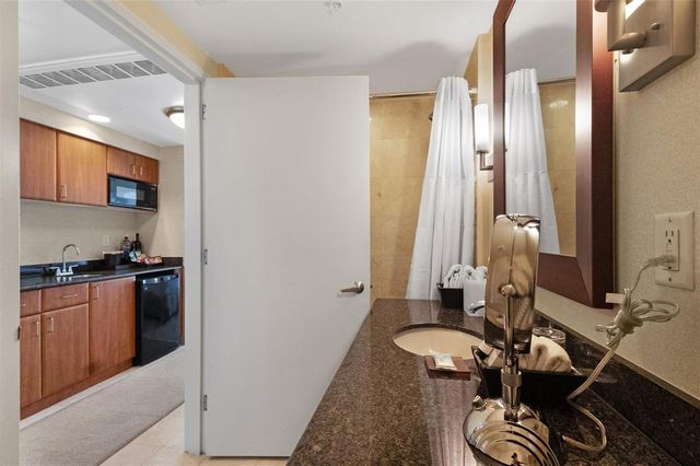 18001 Collins Avenue 2615, Sunny Isles Beach, FL 33160