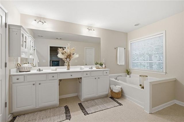 1752 Bentridge Drive NW 4, Kennesaw, GA 30144