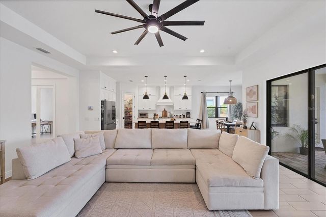 13521 DEEP BLUE PLACE, Bradenton, FL 34211