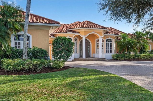 2203 Imperial Golf Co BLVD, Naples, FL 34110