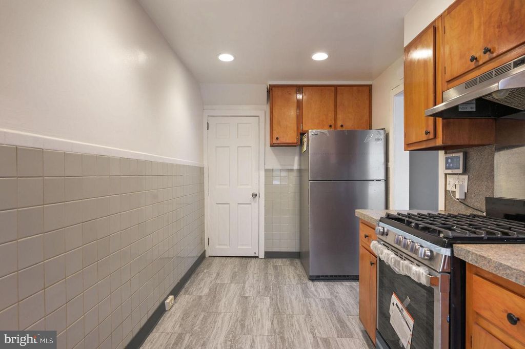 2735 W THIRD ST, Wilmington, DE 19805