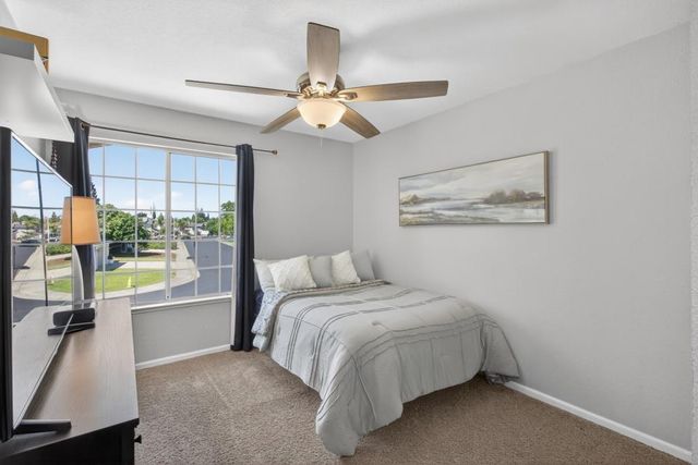 2218 Longview Dr, Roseville, CA 95747